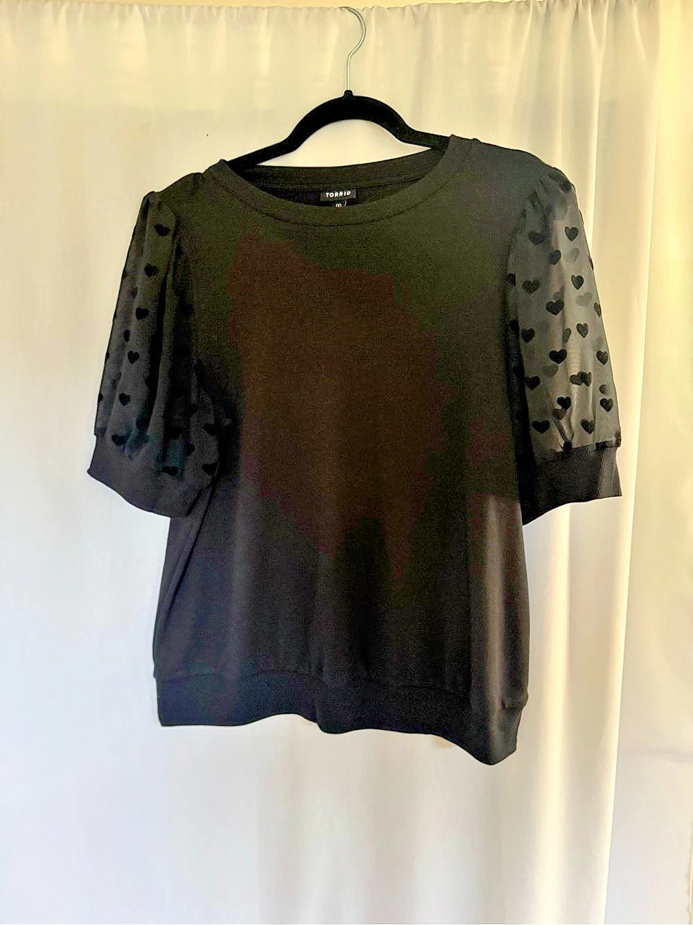 Torrid Flocked Heart & Mesh Short Sleeve shirt Black Size 00